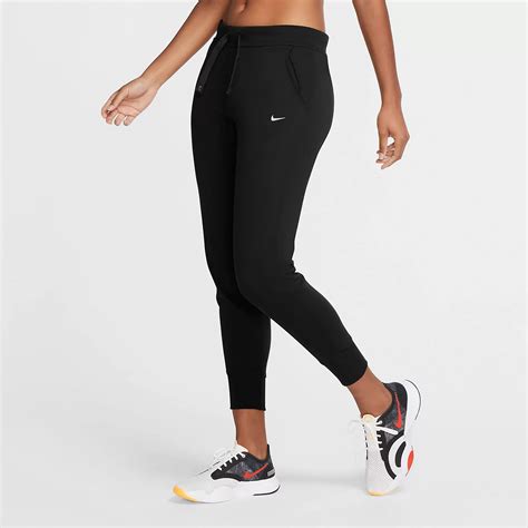 jogger pants nike womens